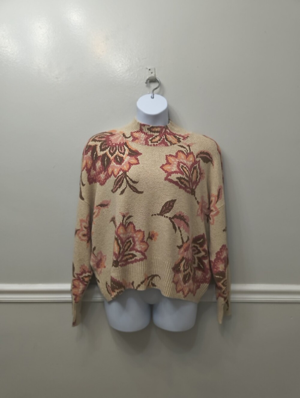 LC Lauren Conrad Beige Floral Mock Turtleneck Sweater XXL Romantic Whimsical